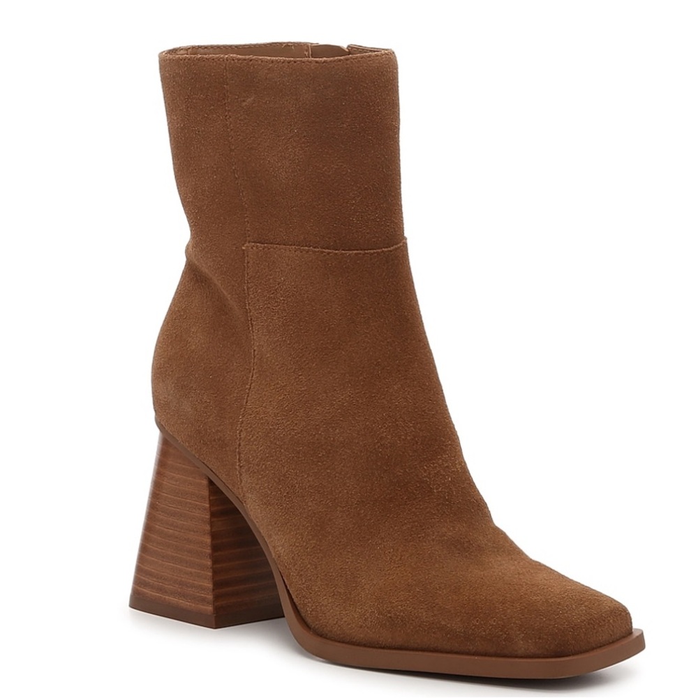 NWT Crown Vintage - Taren Boot - Brown Suede - Size 10M